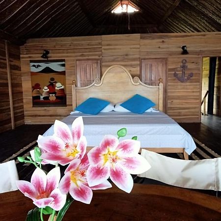 Hostal Velero Relax Guachaca Zewnętrze zdjęcie